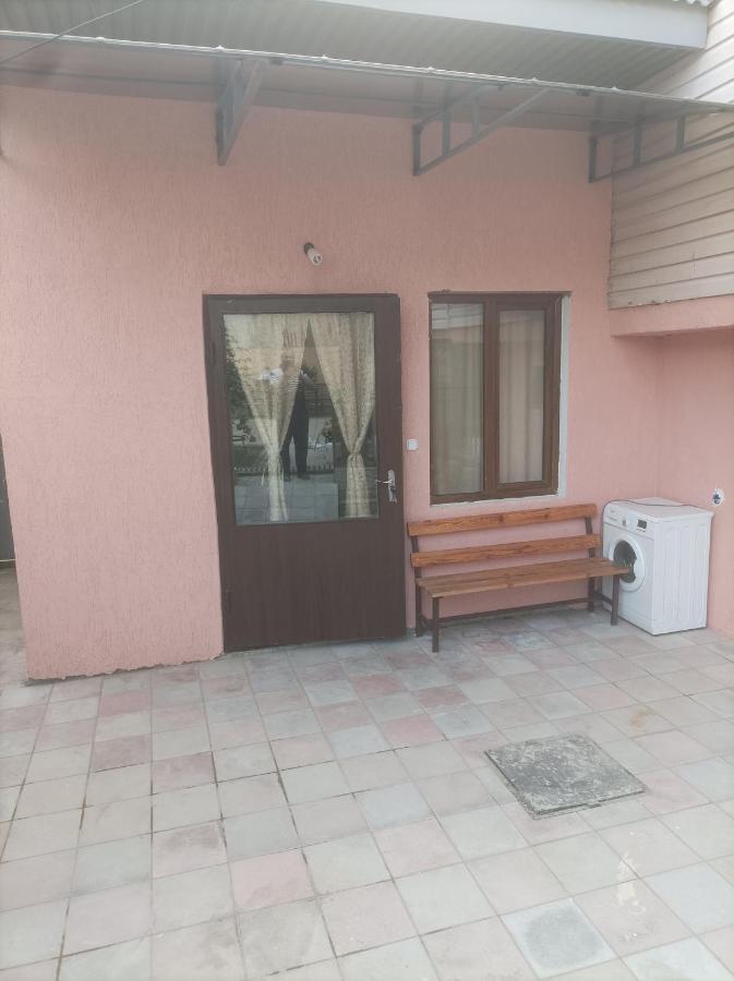 Семейный Дворик Suhumi Exterior foto
